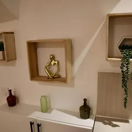 - Beaumont Apartament *